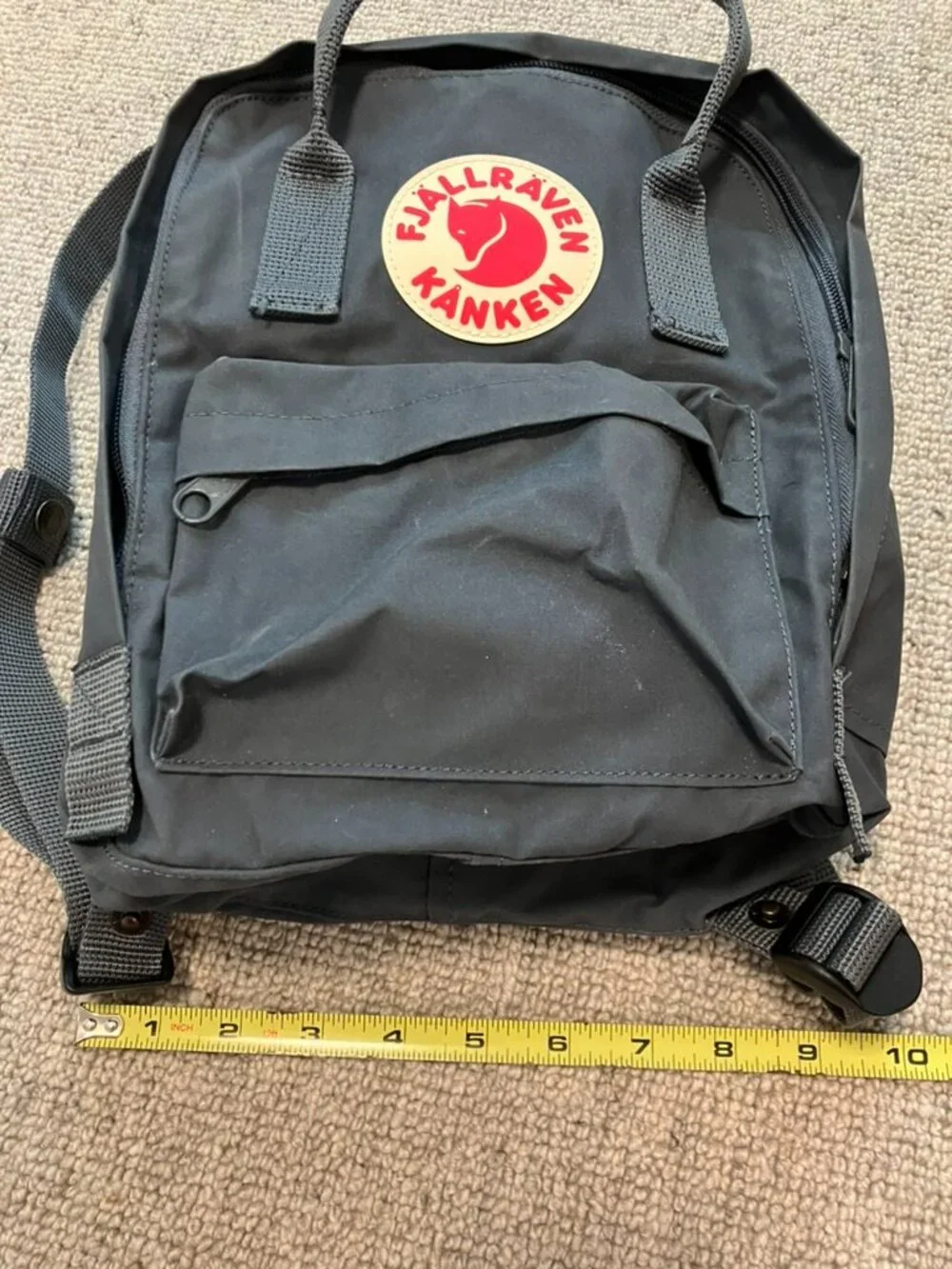 EUC Fjallraven Kanken Mini Backpack